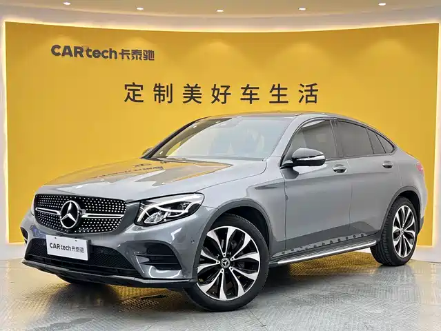 Mercedes-Benz GLC 2017 GLC 260 4 MATIC SUV — фото 1