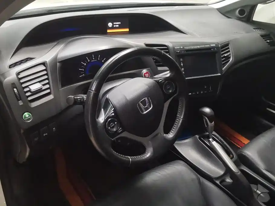 Honda Civic — миниатюра 12