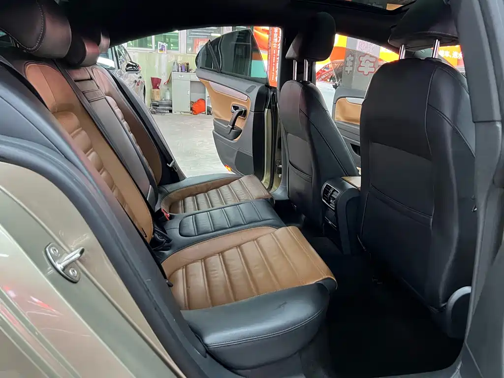 Volkswagen CC — миниатюра 11