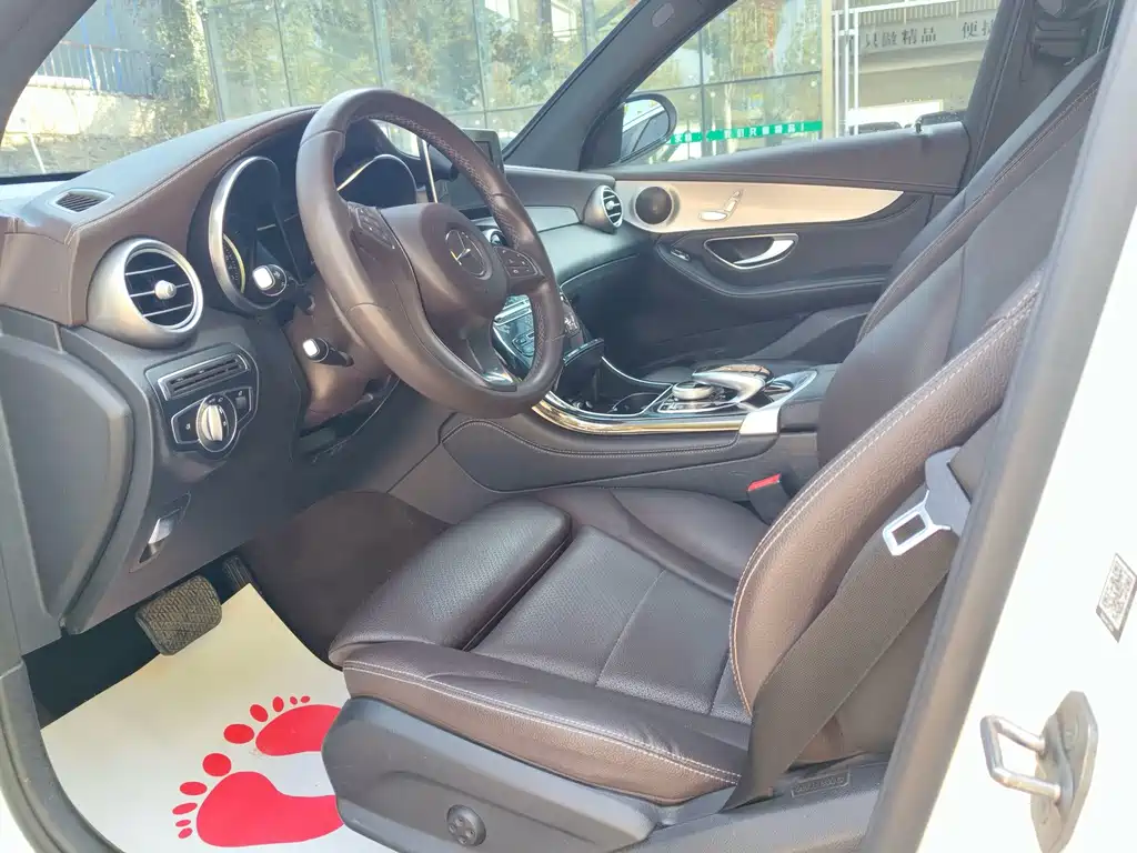 Mercedes-Benz GLC — миниатюра 11
