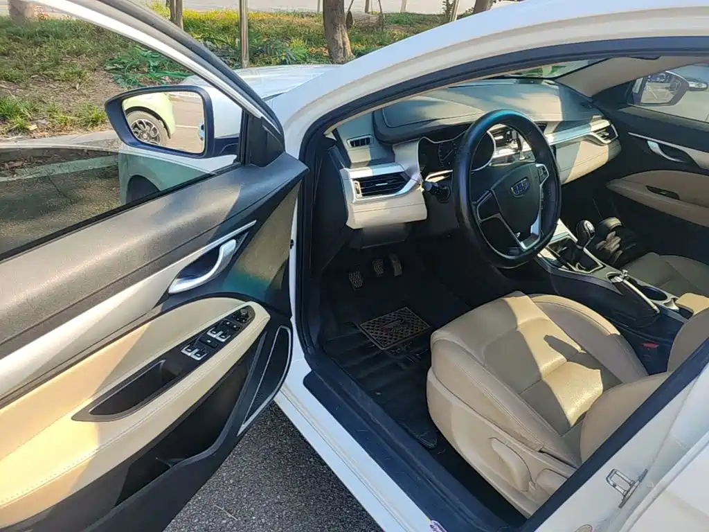 Geely Emgrand — миниатюра 16