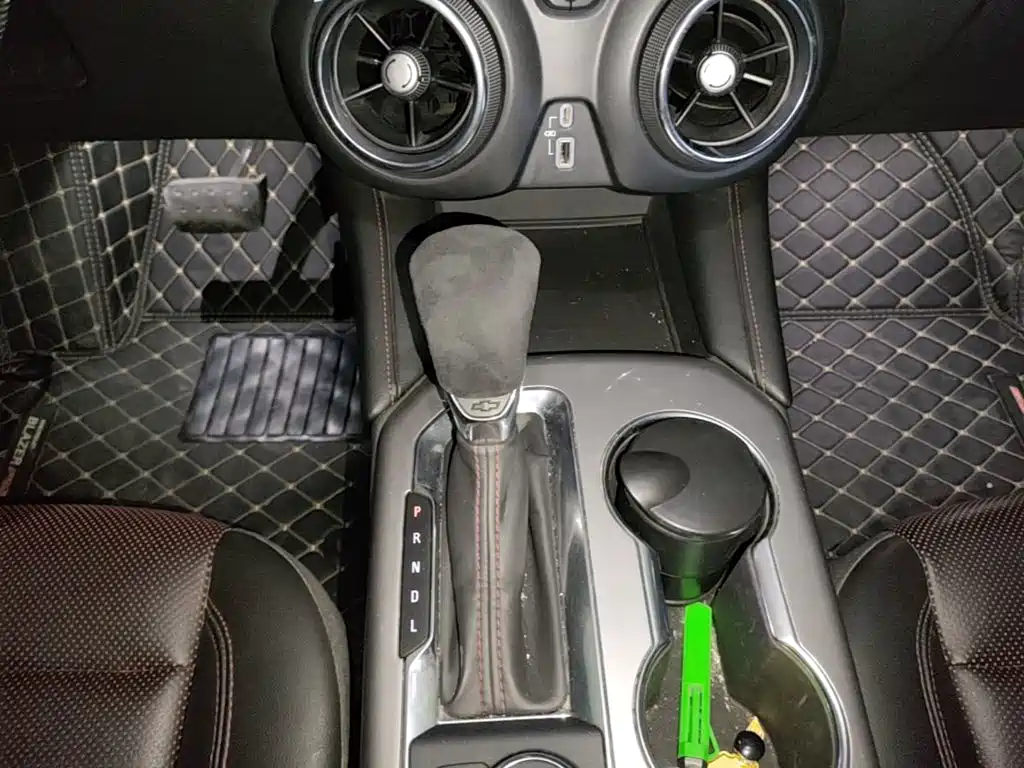 Chevrolet Blazer — миниатюра 14