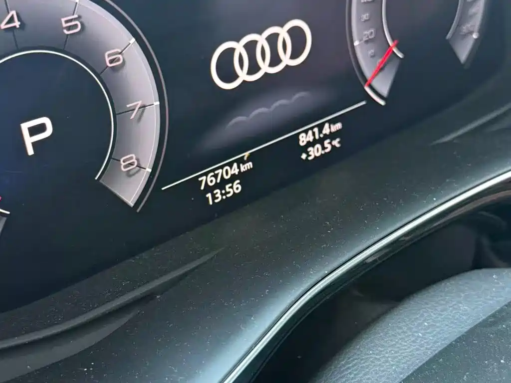 Audi Q7 — миниатюра 6