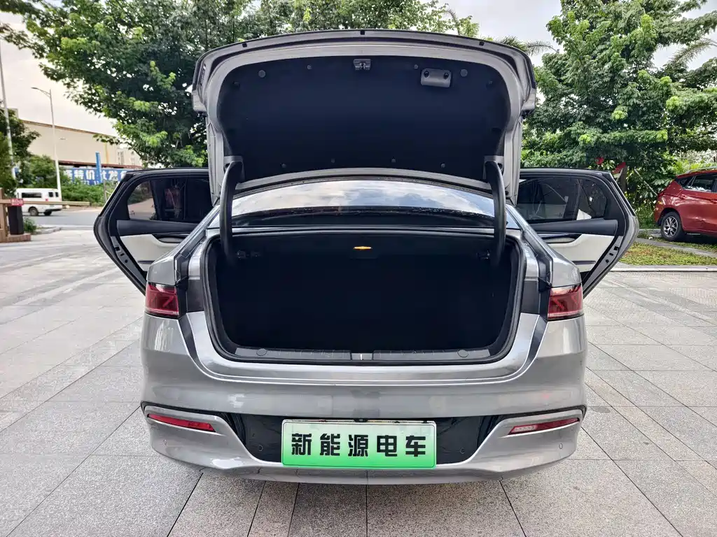 BYD Qin PLUS — миниатюра 25
