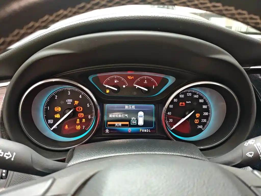 Buick Envision Plus — миниатюра 7