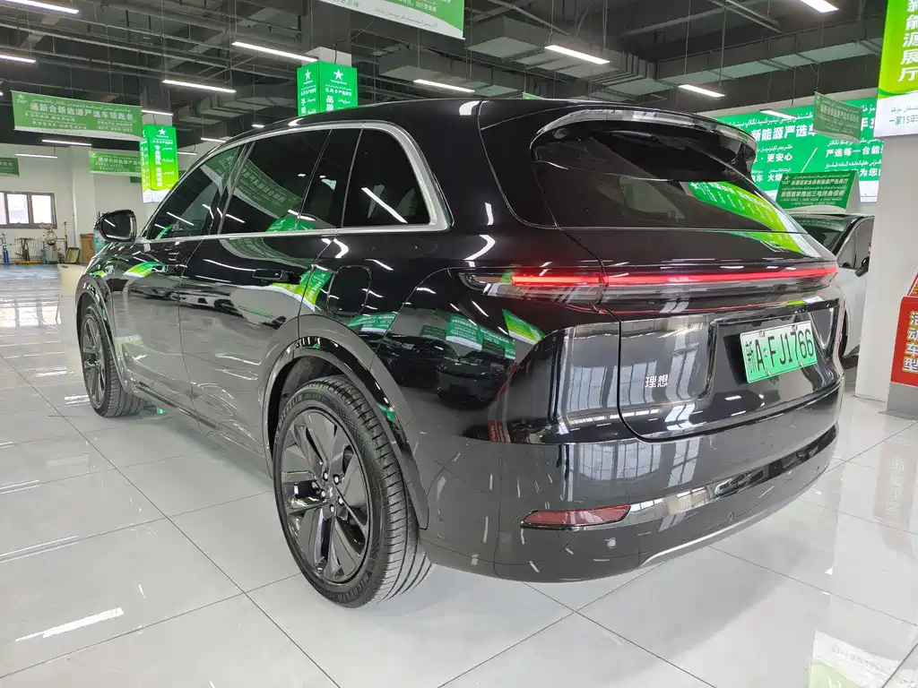 Li Auto IDEAL L7