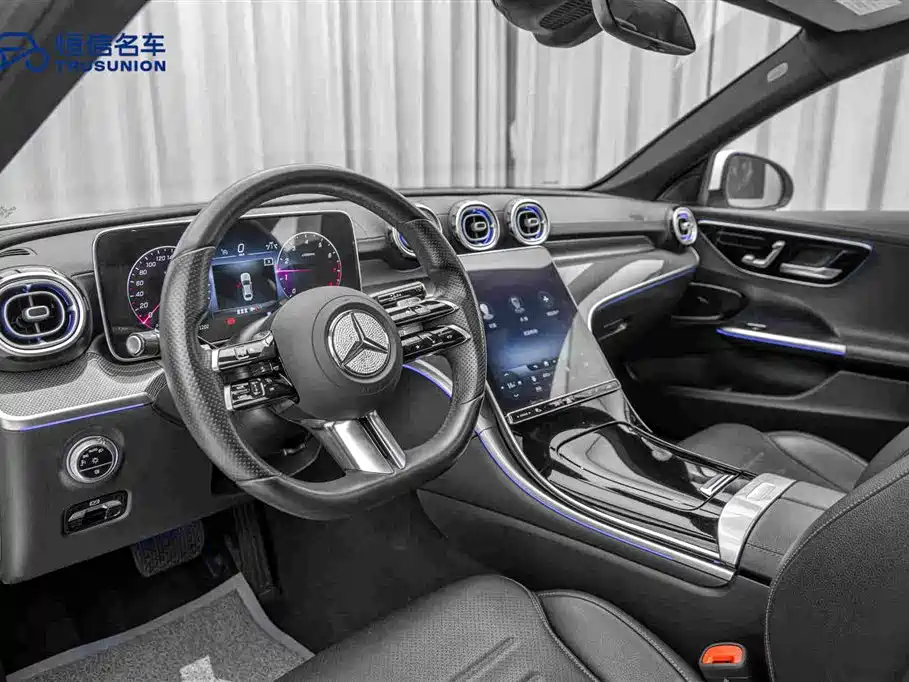 Mercedes-Benz C-Class — миниатюра 12