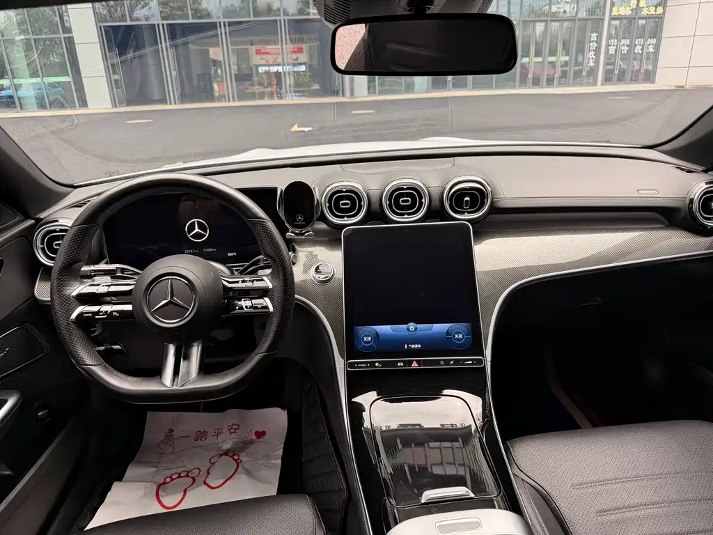 Mercedes-Benz C-Class — миниатюра 10