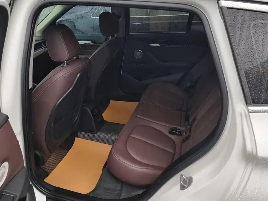 BMW X1 — миниатюра 11