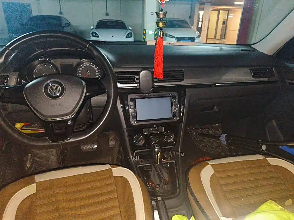 Volkswagen Bora — миниатюра 5