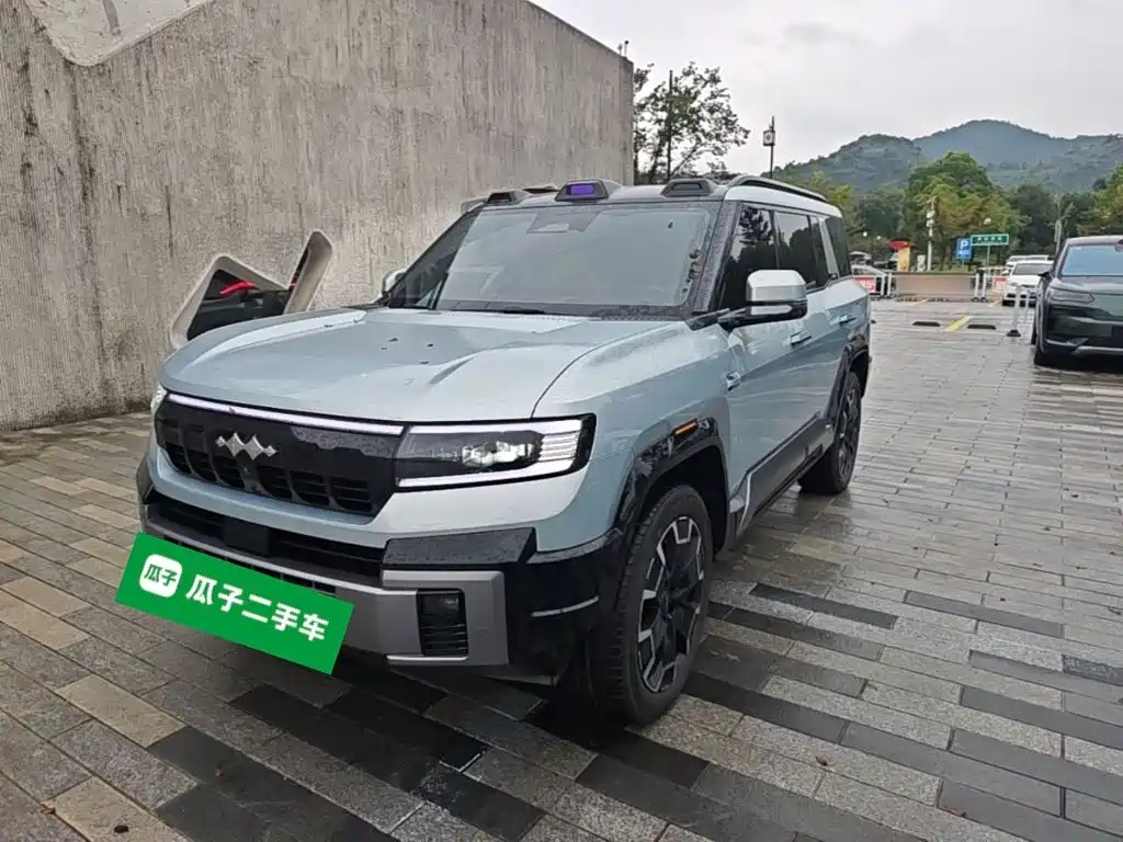 Fang Cheng Bao Leopard 8 — миниатюра 2