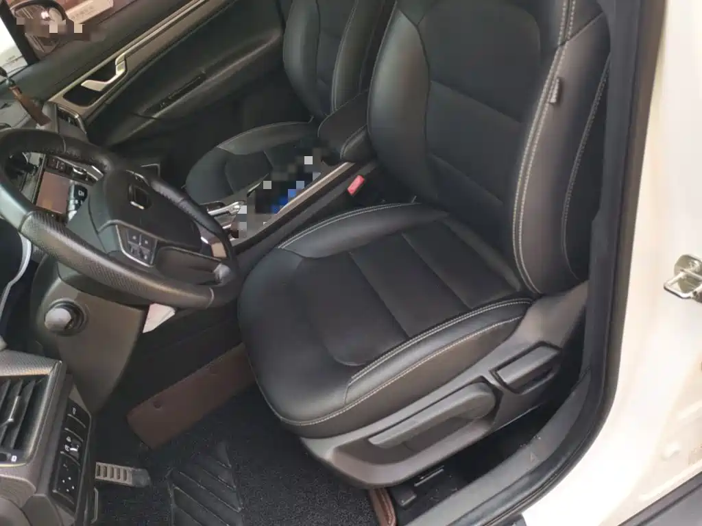 Geely Emgrand GS — миниатюра 8