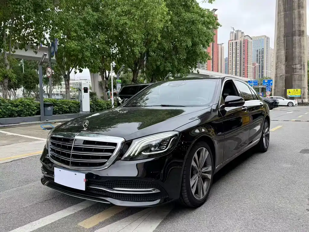 Mercedes-Benz S-Class 2020