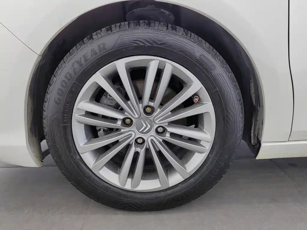 Citroen C4L — миниатюра 17