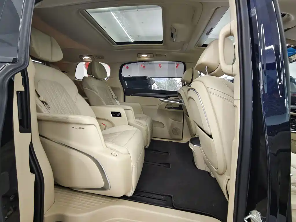 Buick GL8 — миниатюра 16