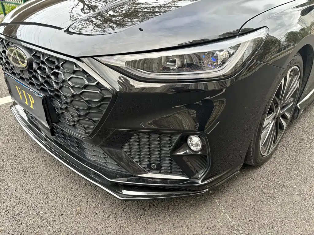 Chery Arrizo 8 PRO — миниатюра 5