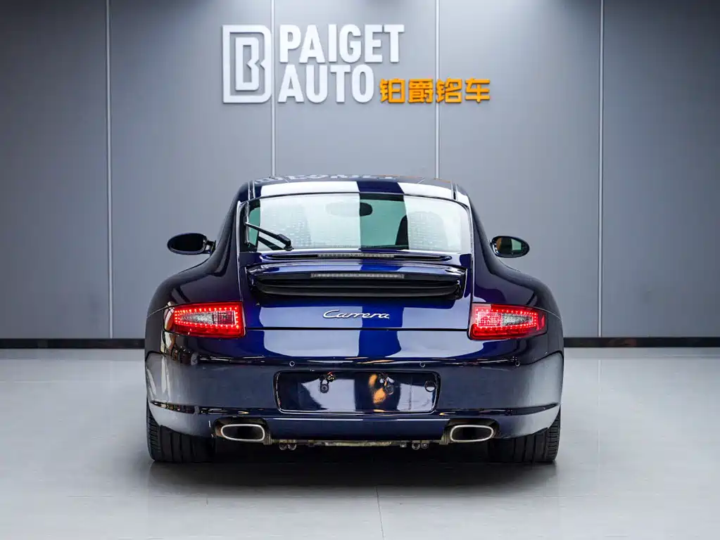 Porsche 911 2006 Carrera AT 3.6L