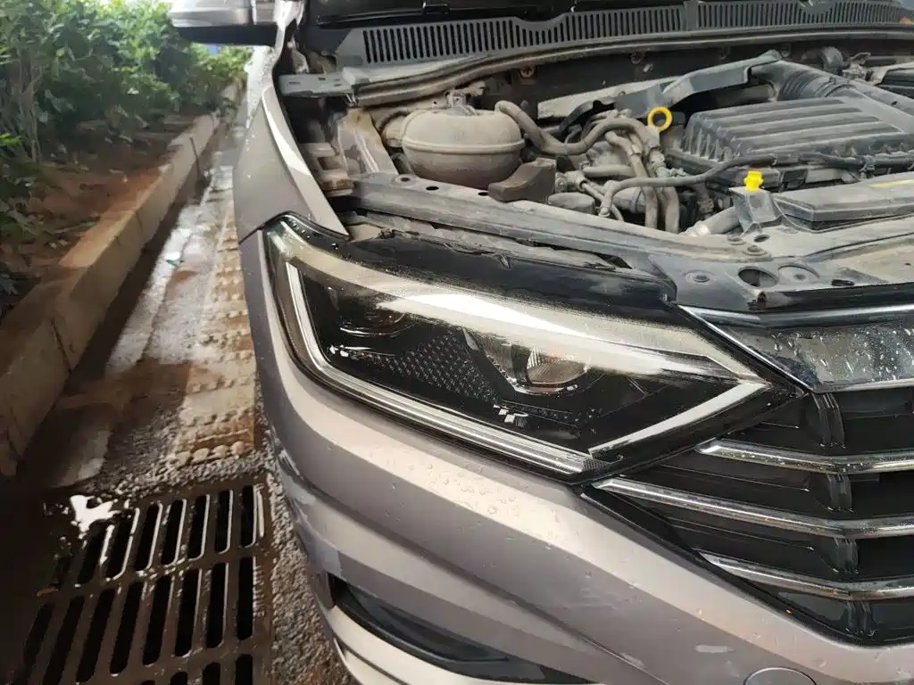 Volkswagen Sagitar — миниатюра 7