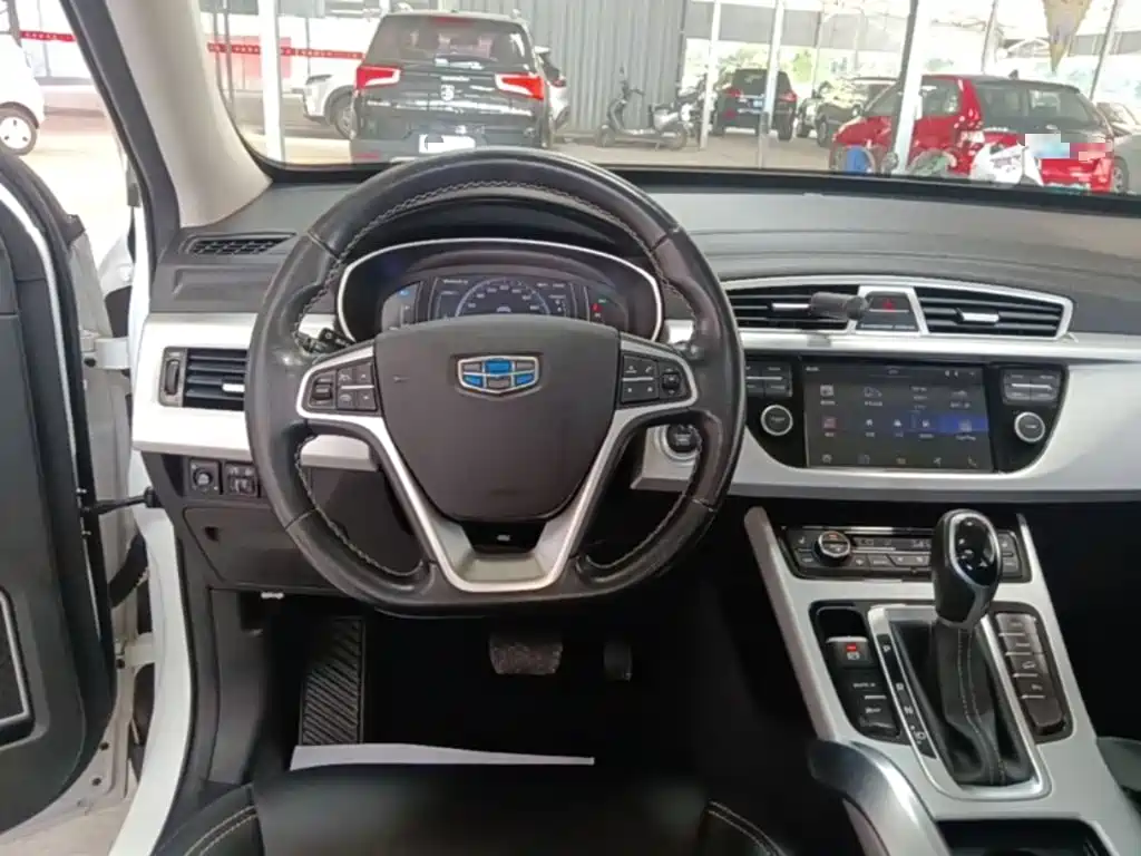 Geely Boyue — миниатюра 11