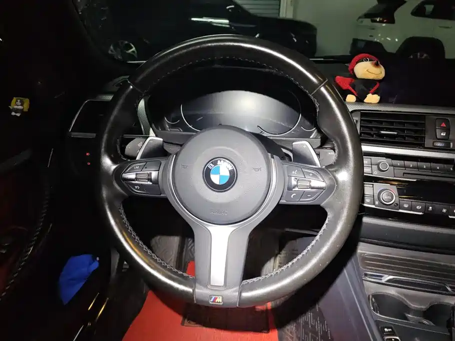 BMW 3 Series — миниатюра 15