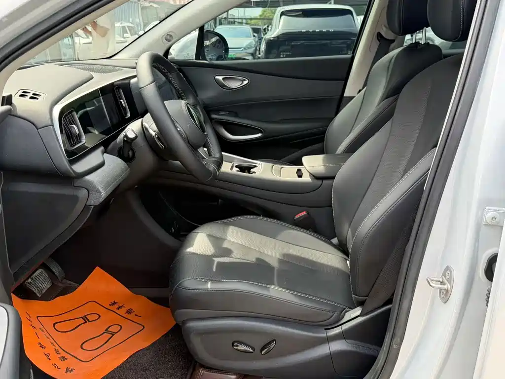 BYD Sealion 05 EV — миниатюра 6