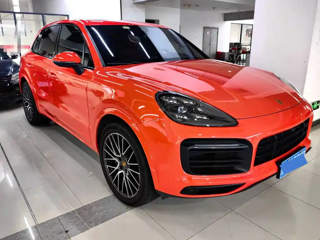 PORSCHE CAYENNE
