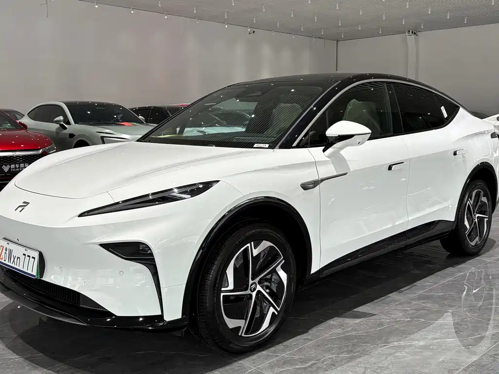 RISING AUTO FEIFAN R7