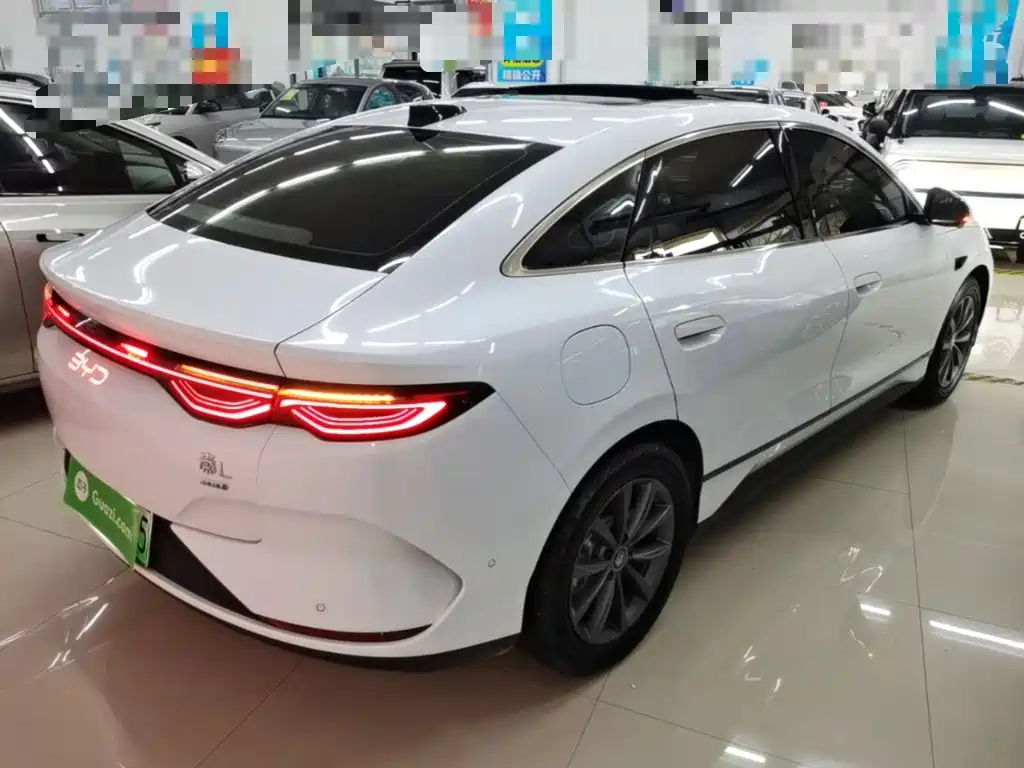 BYD Qin L — миниатюра 7