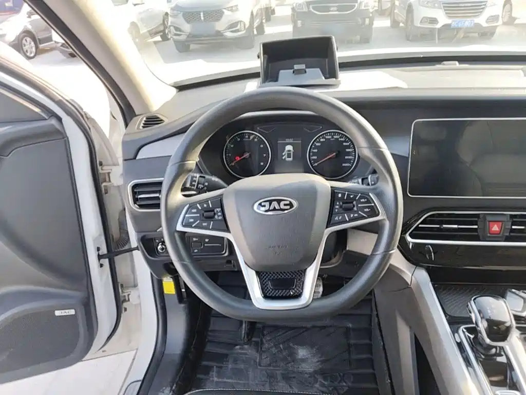 JAC X7 1.5TGDI automatic transcendence type, фото 11