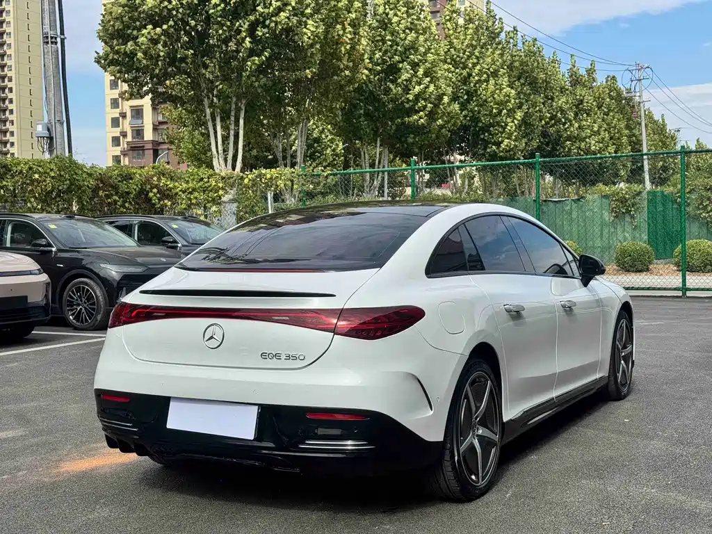 Mercedes-Benz EQE — миниатюра 5