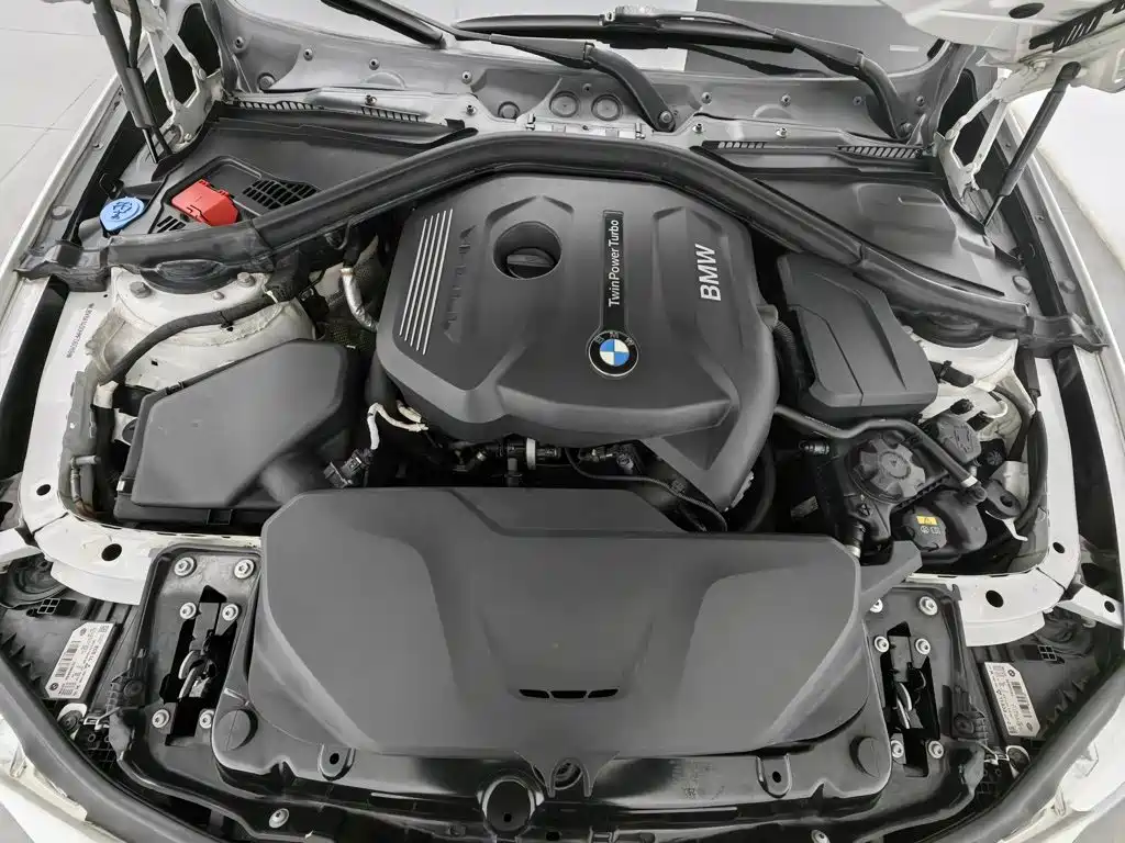 BMW 3 Series — миниатюра 6