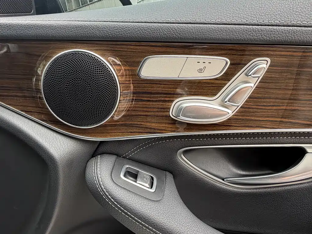 Mercedes-Benz GLC — миниатюра 9