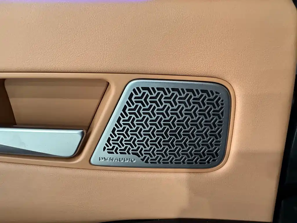 BYD Хань Ли — миниатюра 11