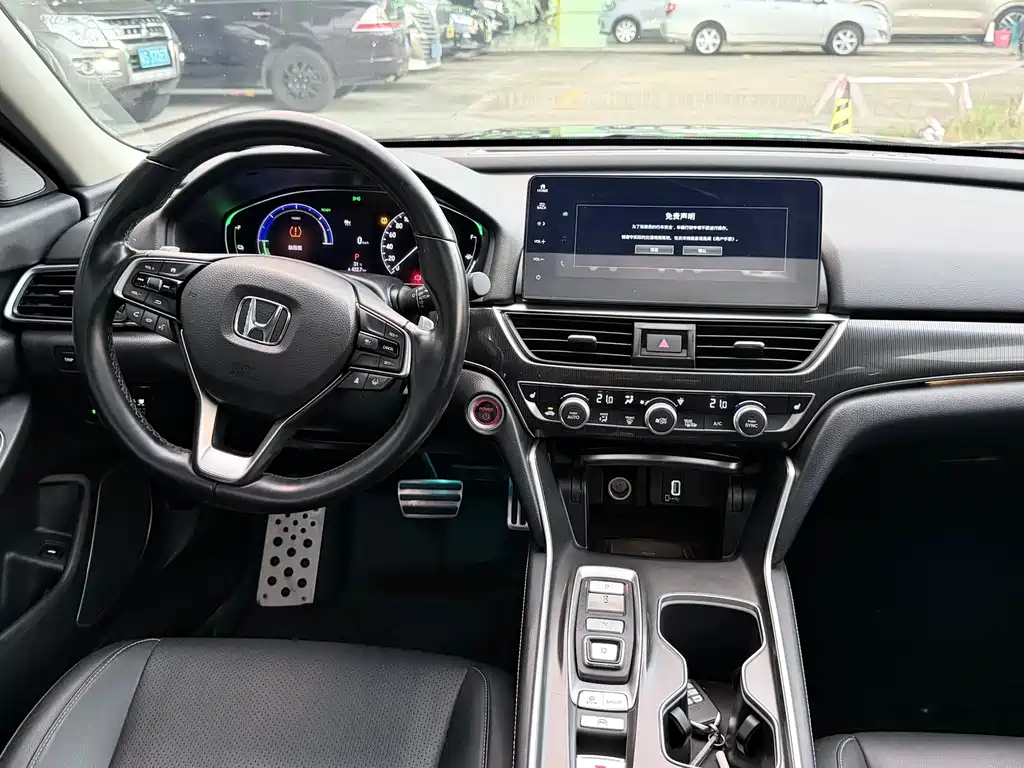 Honda Accord — миниатюра 5