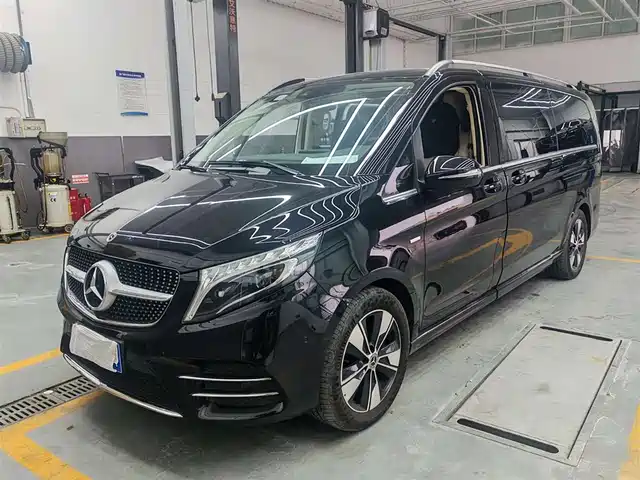 mercedes-benz v-class