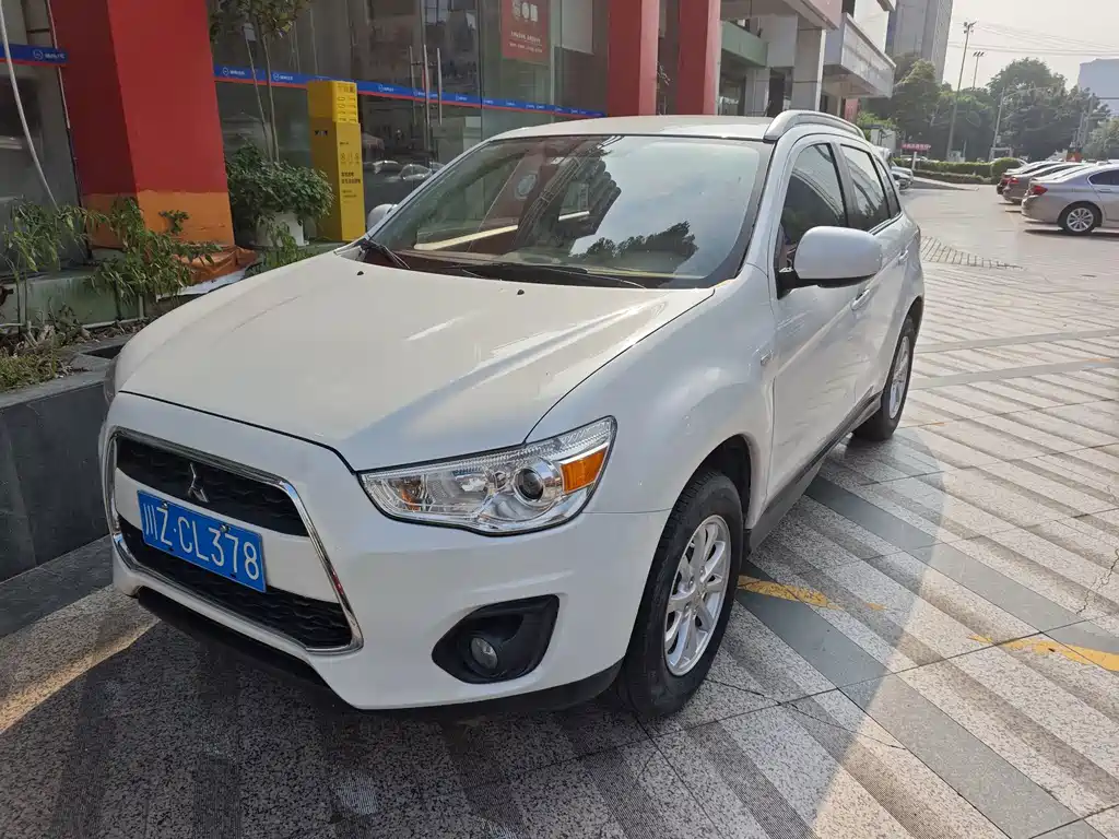 Mitsubishi ASX