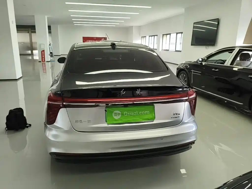 Hongqi Hongqi H5 PHEV — миниатюра 6