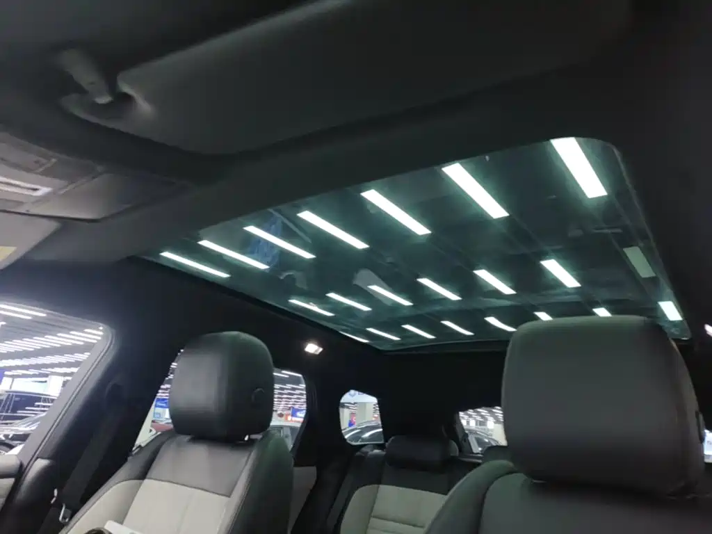 Land Rover Evoque — миниатюра 18