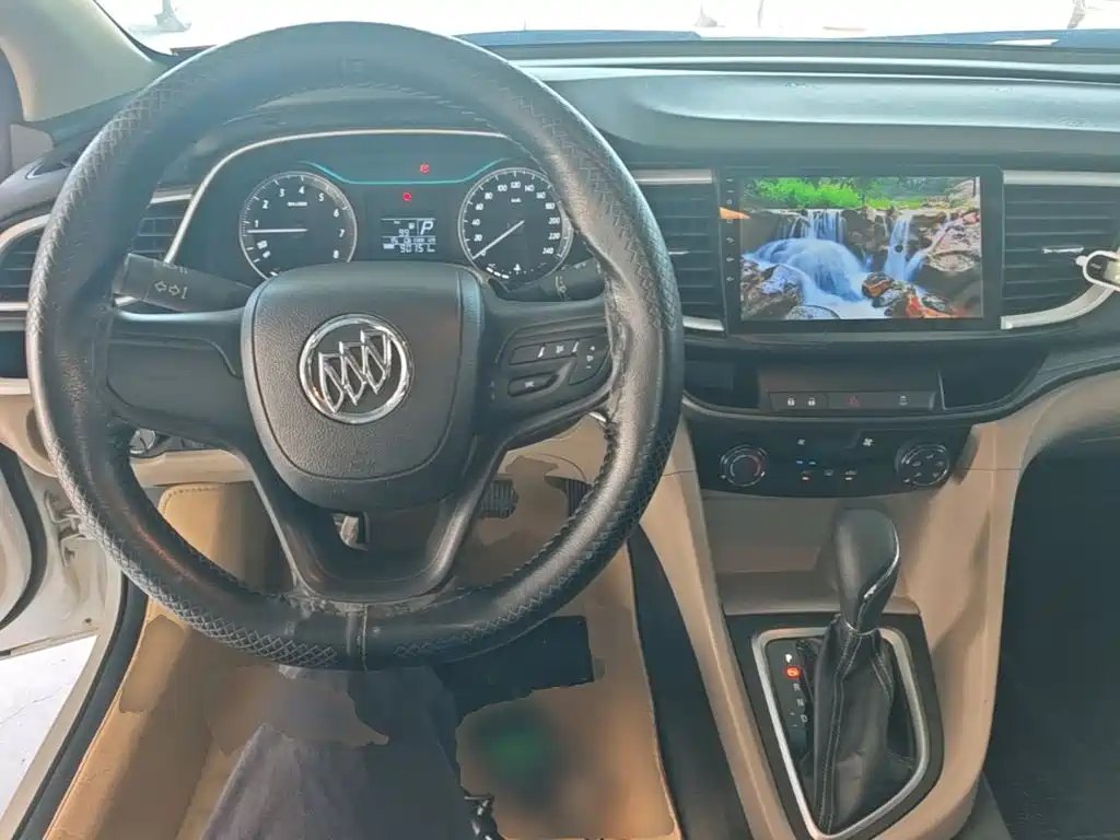 Buick Excelle — миниатюра 10
