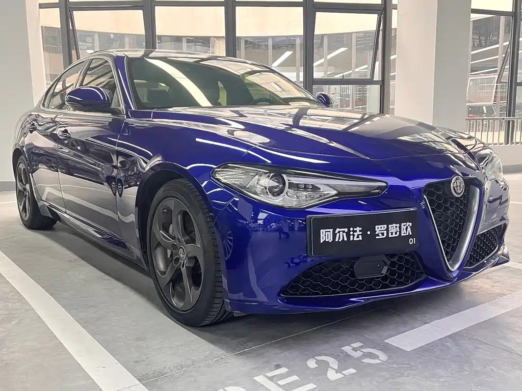Alfa Romeo Giulia — миниатюра 3