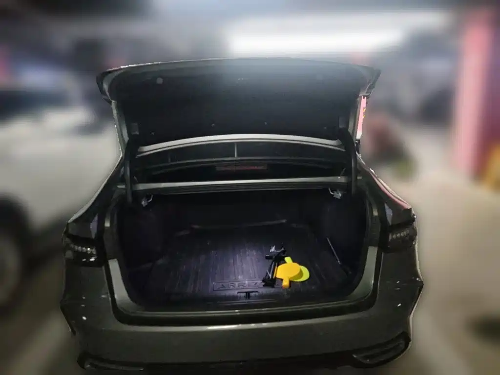 Chery Arrizo 8 — миниатюра 15