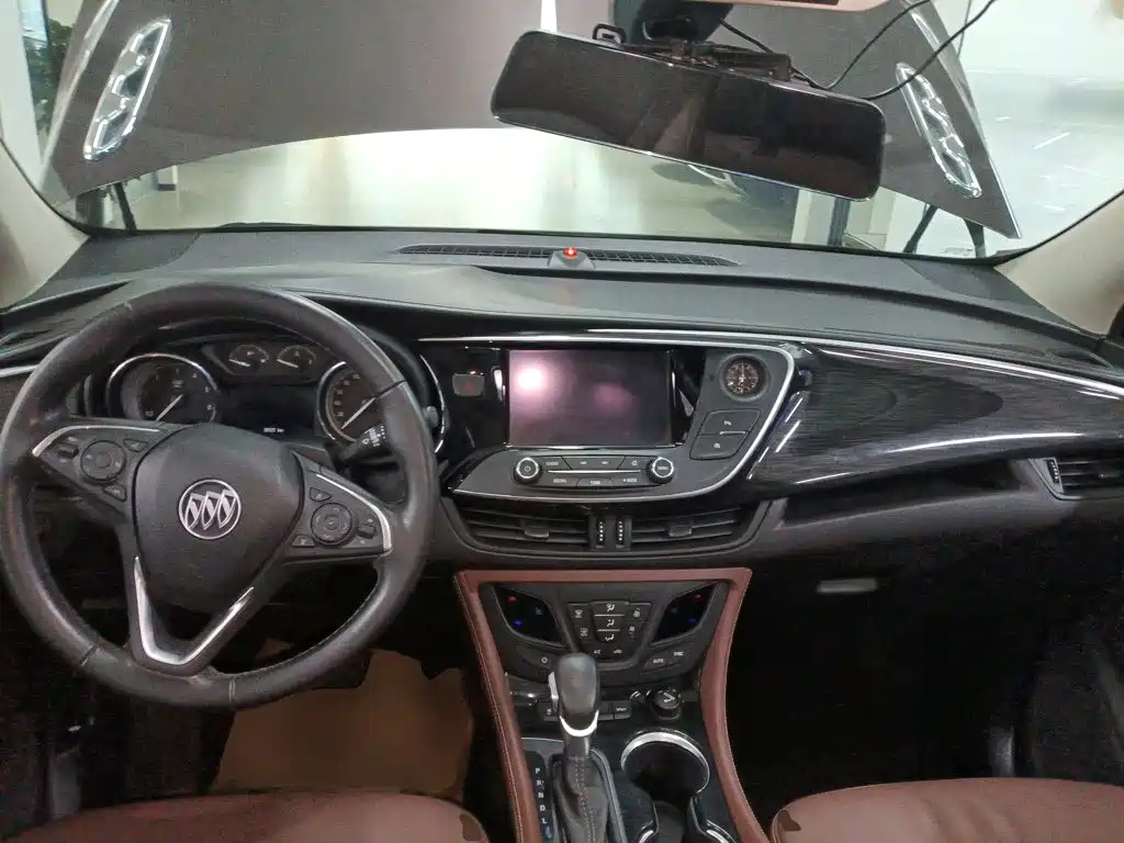Buick Envision Plus — миниатюра 10