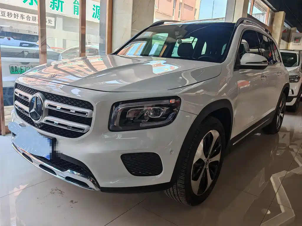 Mercedes-Benz GLB 2021