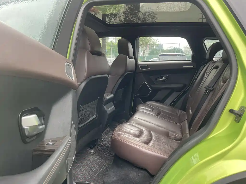 Landwind X7 2015 2.0T Luxury