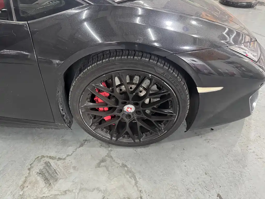 LAMBORGHINI HURACÁN