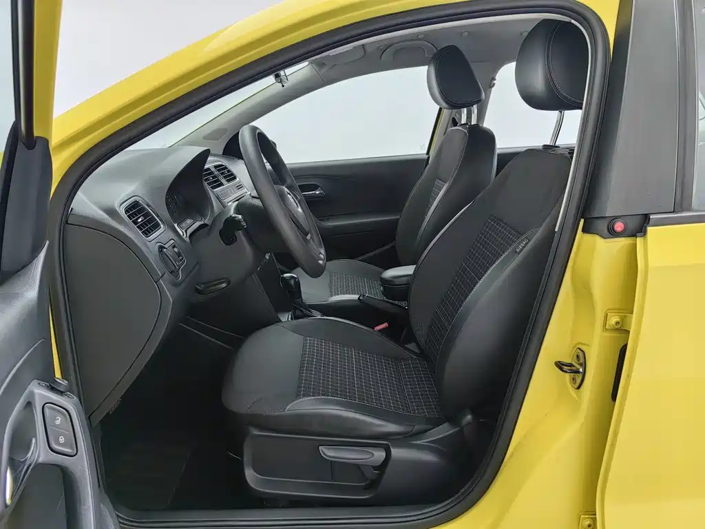 Volkswagen Polo — миниатюра 10
