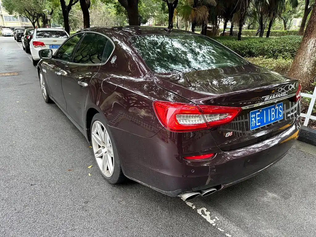 Maserati Quattroporte — миниатюра 5