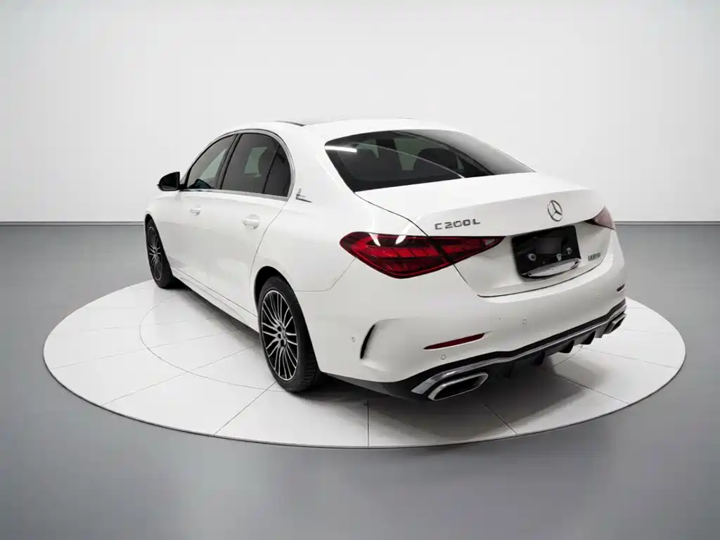 Mercedes-Benz C-Class — миниатюра 4