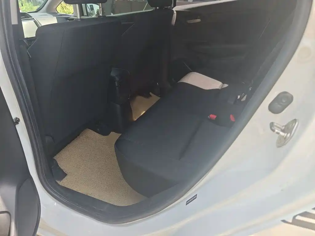 Honda Fit — миниатюра 11
