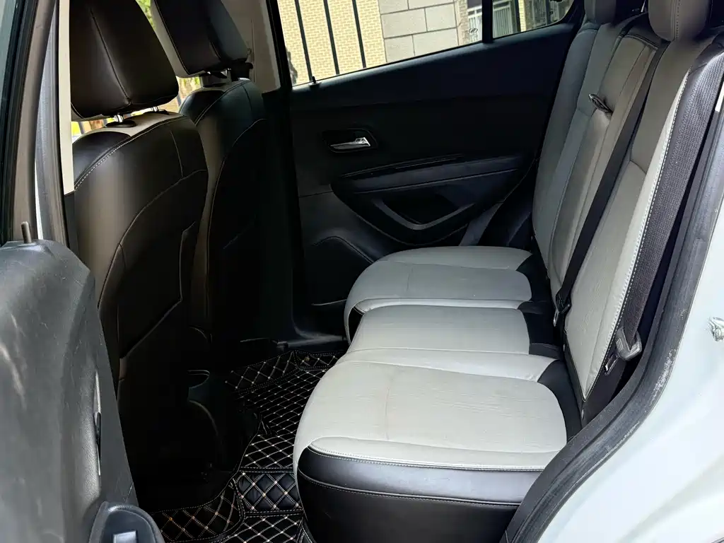Chevrolet Trax — миниатюра 9